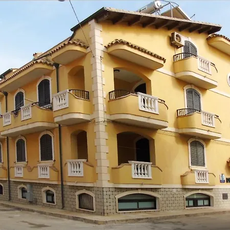 Lägenhetshotell Casa Miramare