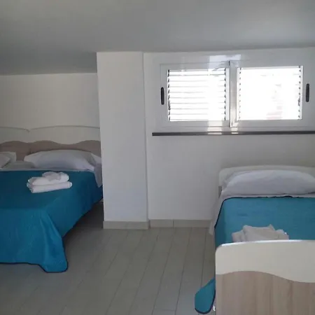 Casa Miramare Lägenhetshotell Portopalo Di Capo Passero